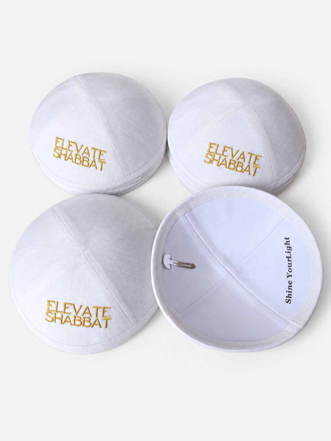 Kippas personnalisées en lin blanc avec broderie dorée — 200 pièces