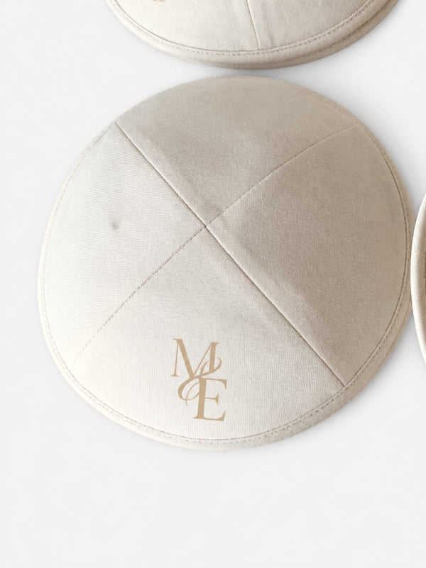 Kippas personnalisées en maille beige — 50 pièces