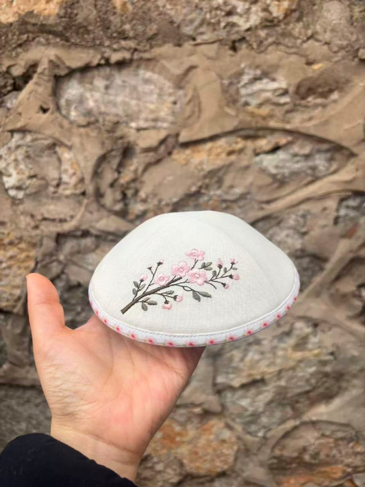 Custom Cream white kippah +flower embroidery +AK + brim print flower ,120pcs jewish wedding kippah